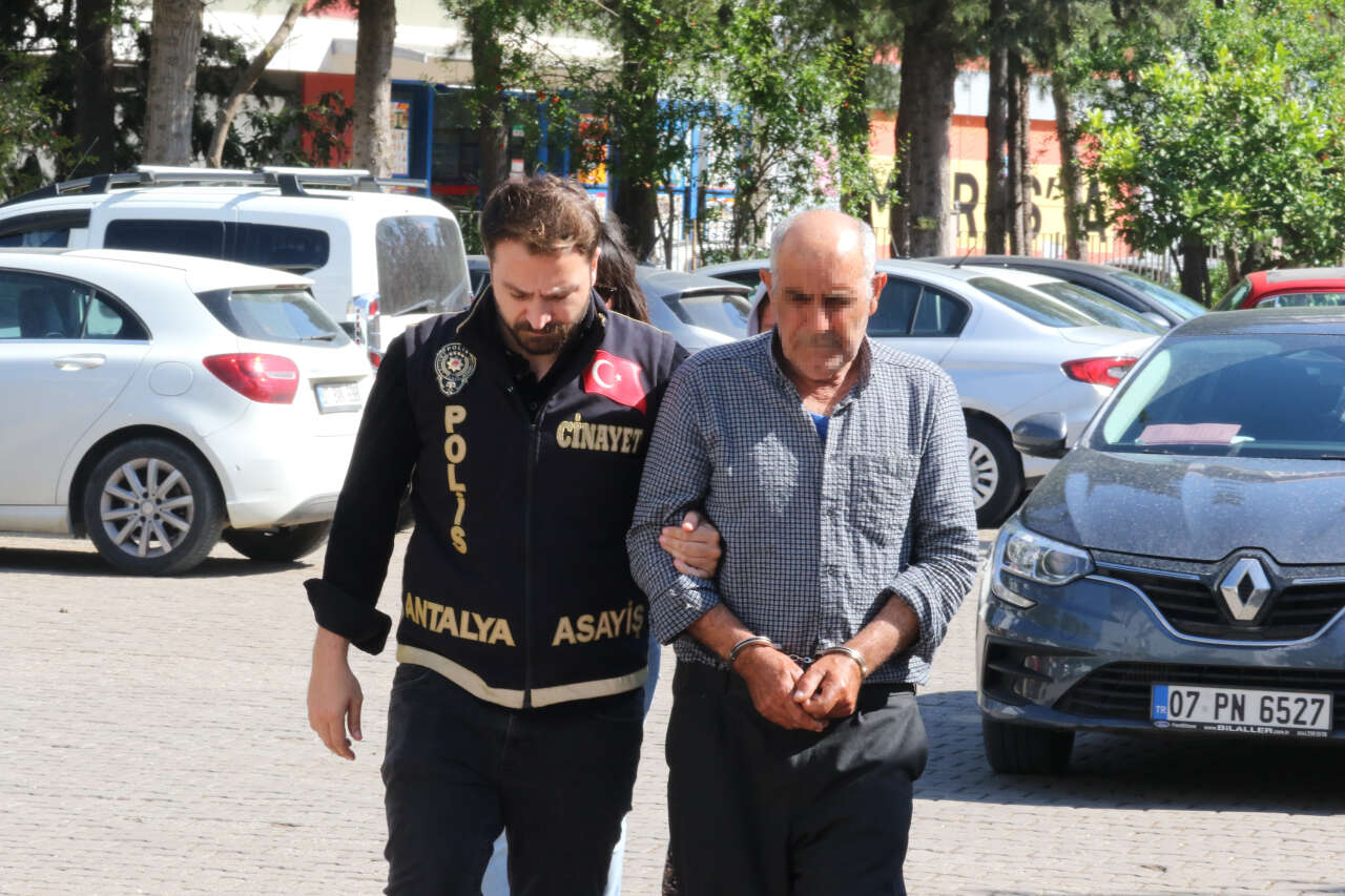 Dayı-yeğen tartışması cinayetle bitti! Genç kadın hayatını kaybetti 8